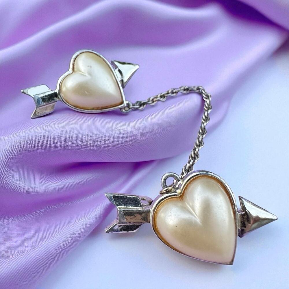 Vintage Puffy Heart Scatter Pin Dress Clip Brooch Pearl Romantic Kitsch Cute 50s